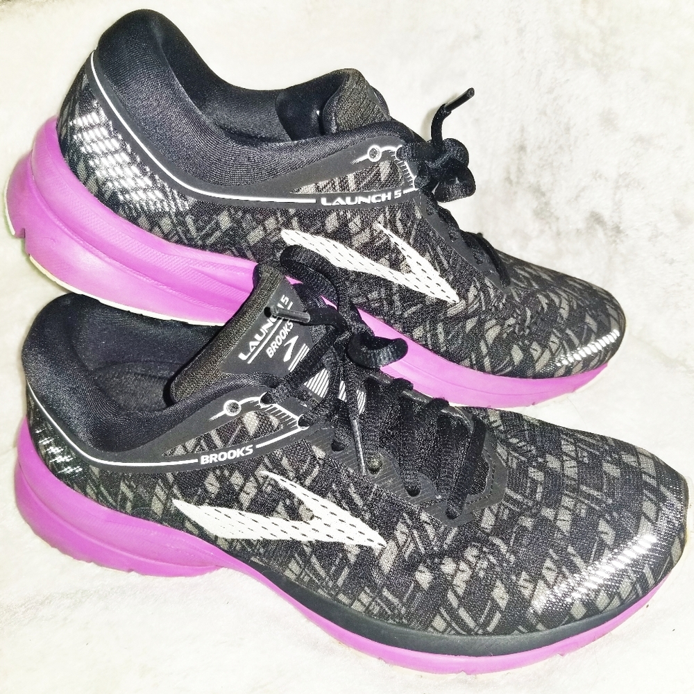 Brooks Launch 5 Black Purple Size 9
